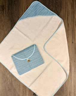 Ensemble cape de bain et tapis à langer